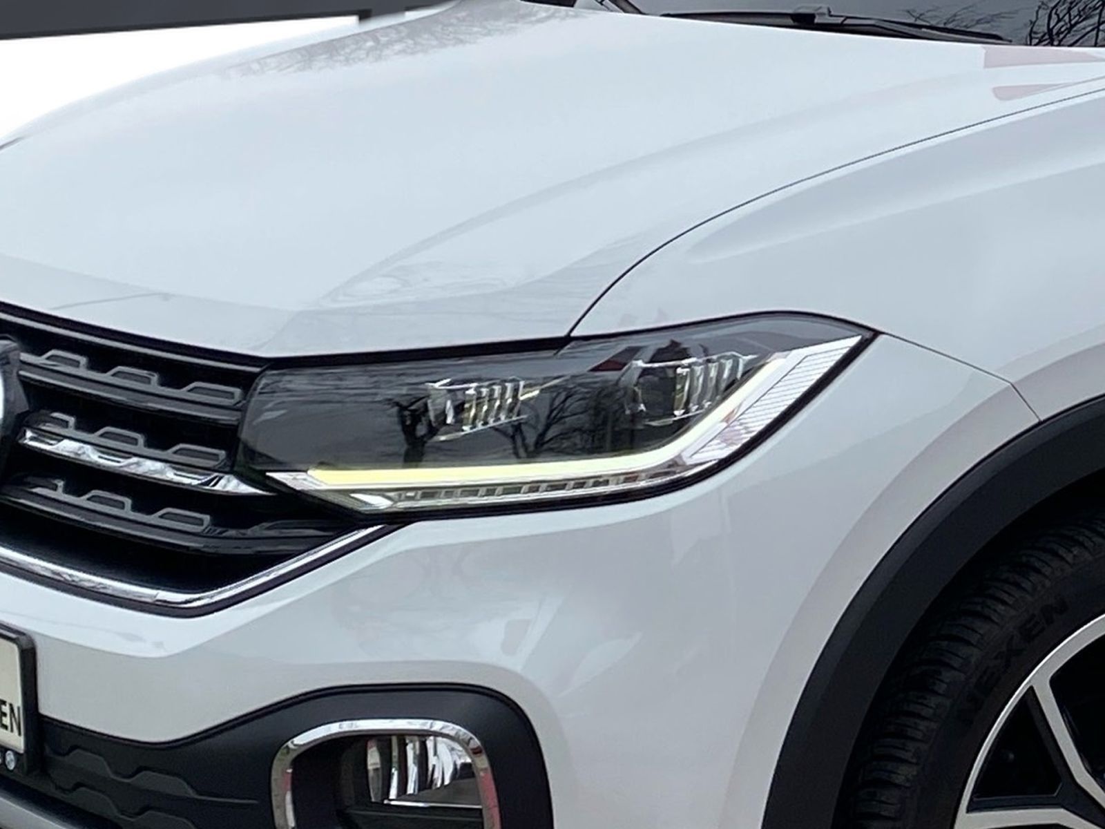 Fahrzeugabbildung Volkswagen T-Cross 1.0 TSI Style *Kamera*Sitzheizg*Alu*Allw