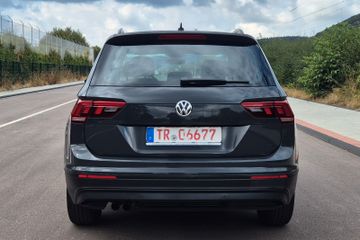 Volkswagen Tiguan - 4