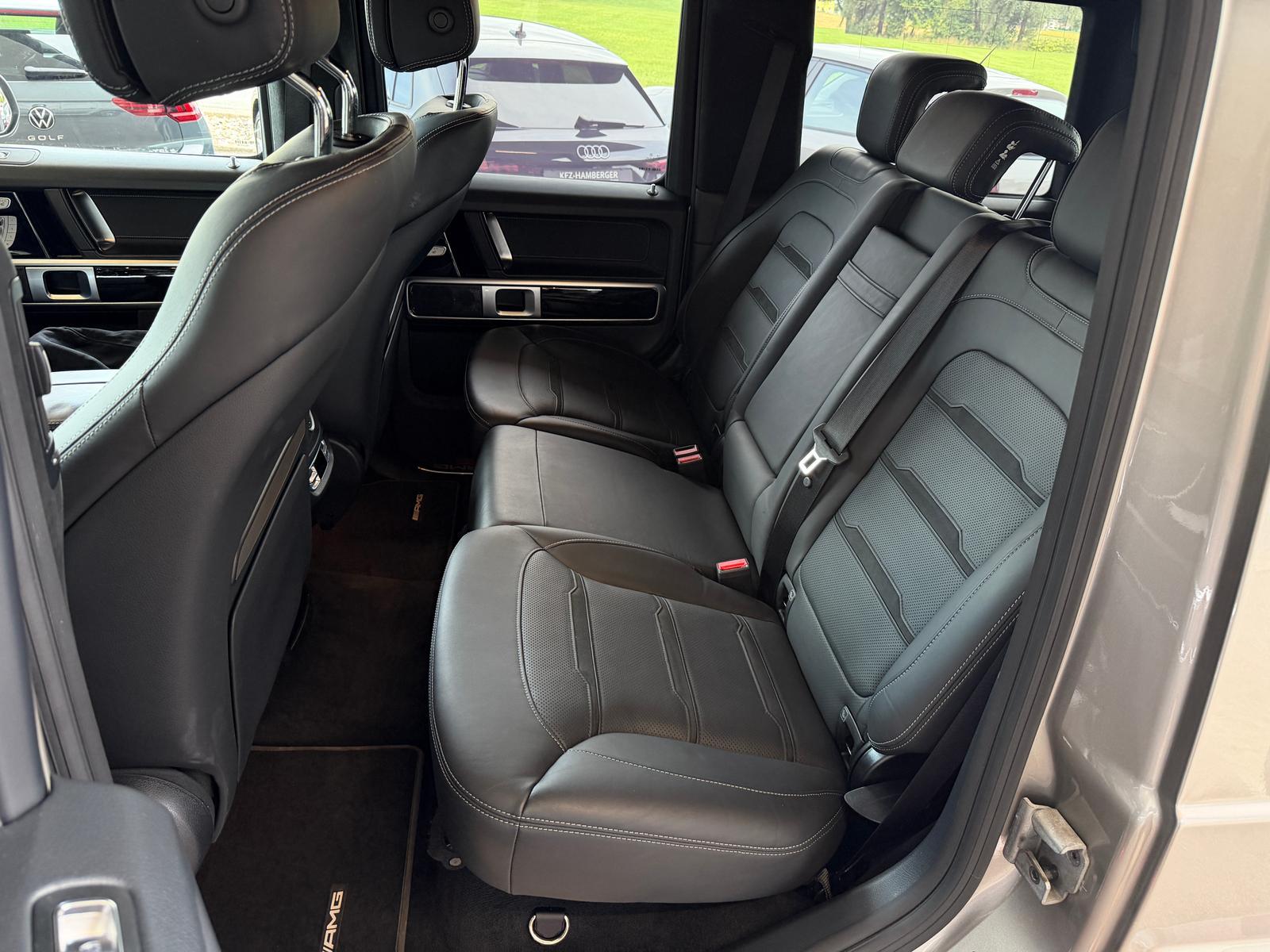 Mercedes-Benz G 63 AMG MOJAVESILBER NAVI AHK ACC NIGHT-PAKET