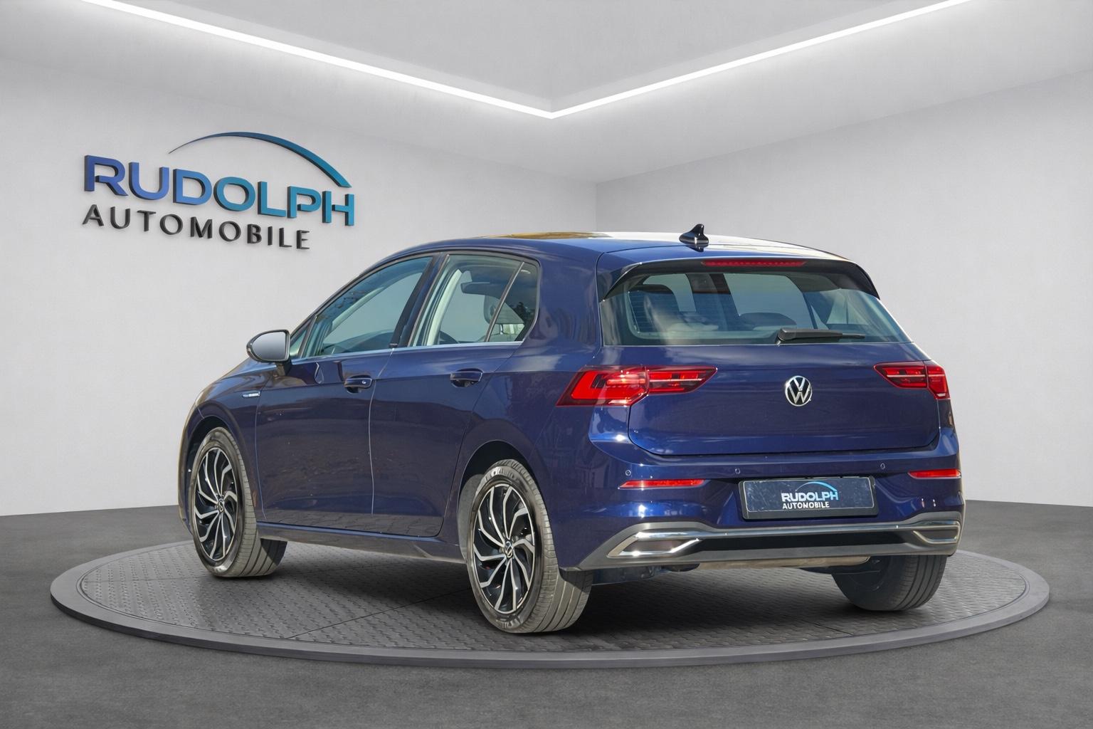 Volkswagen Golf 1,5 eTSI AUTOM PANORA ACC SCHECKHE GARANTIE, миниатюра 5