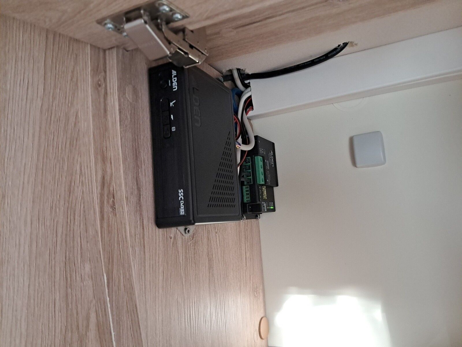 Fahrzeugabbildung Eura Mobil Profila RS 695 EB Mondial Prestige Solar TV/SAT