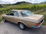 Mercedes-Benz 230 CE - Mercedes-Benz Oldtimer: Coupe