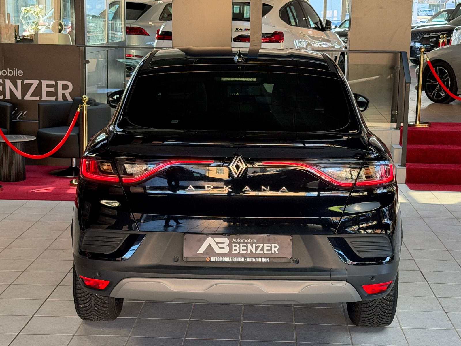 Fahrzeugabbildung Renault Arkana Techno/KAMERA/AMBIENTE/KAMERA/LEDER/ACC