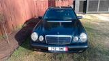 Mercedes-Benz E 290 TD T ELEGANCE Elegance - Mercedes-Benz E 290: Limousine