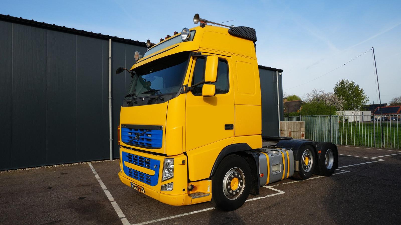 Volvo FH 440 6x2 tractor unit