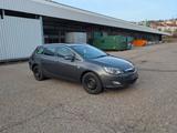Opel Astra Sports Tourer 1.6 Turbo INNOVATION 132... - Opel Astra aus 2011: Turbo