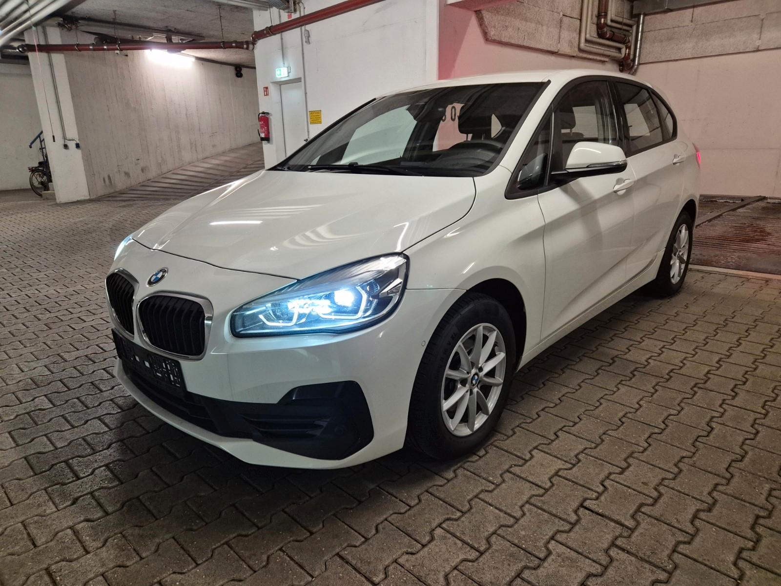 BMW 216d Advantage*DSG-Navi-Sports.-ACC-LED-Garantie