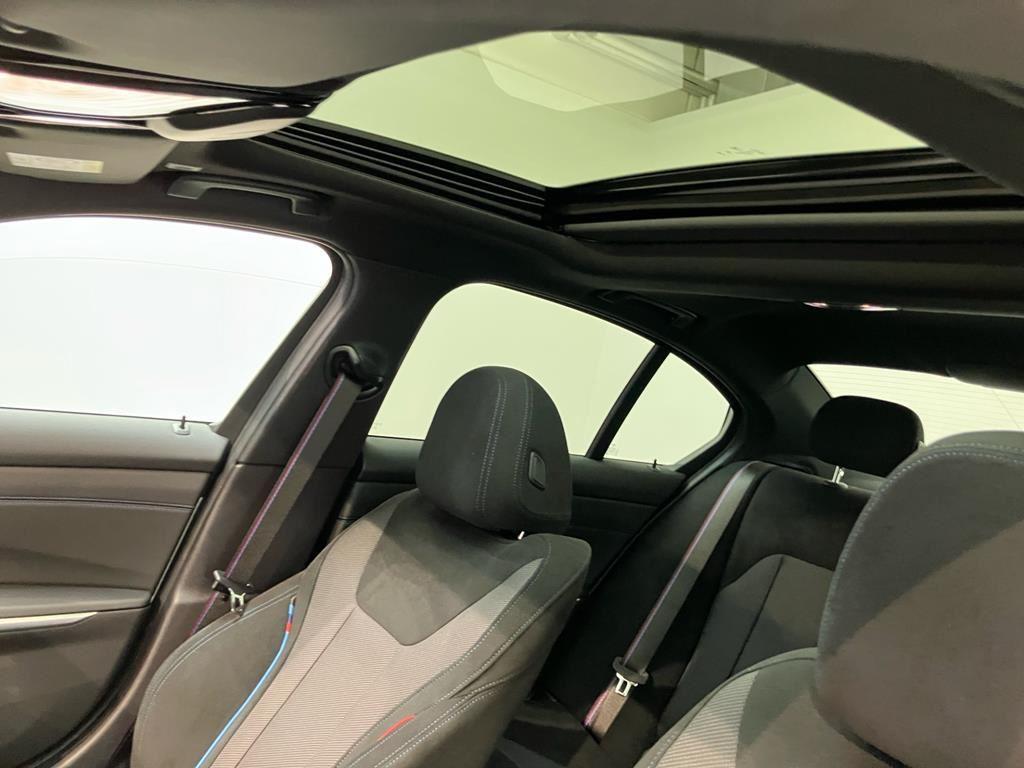 BMW 330d xDrive M Sport Pro AHK+ACC+Pano+Inno+Voll