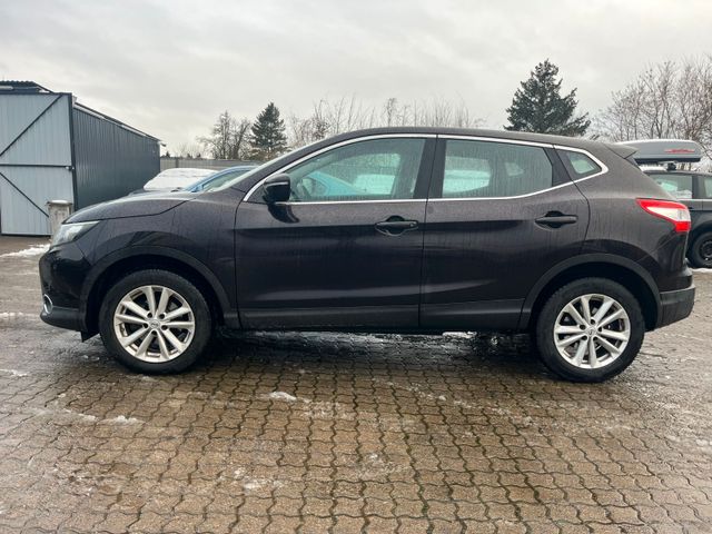 Nissan Qashqai Acenta 1.2 Benzin - 1.Hand