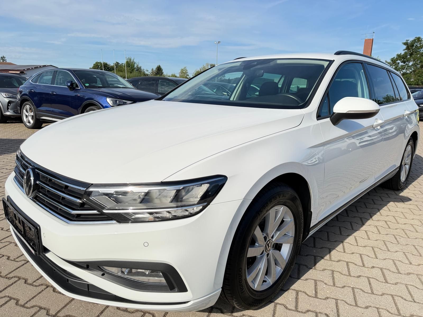 Volkswagen Passat Var 2.0TD Conceptline Navi Kamera PDC Alu