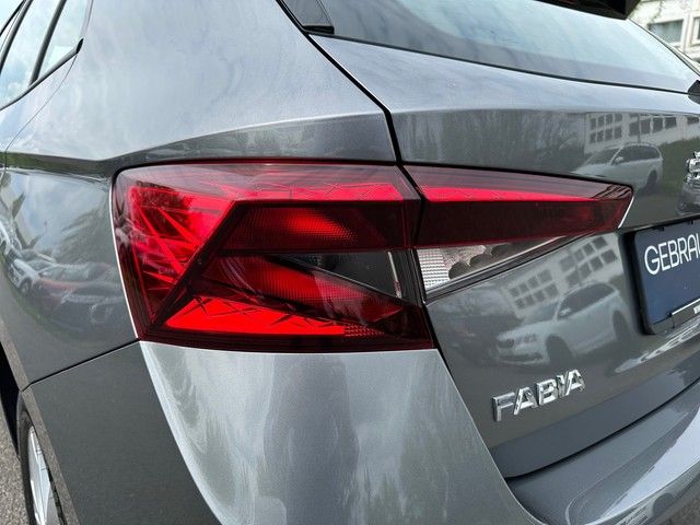 Fahrzeugabbildung SKODA Fabia 1.0l Selection LED+TEMPOMAT+SMARTLINK+++