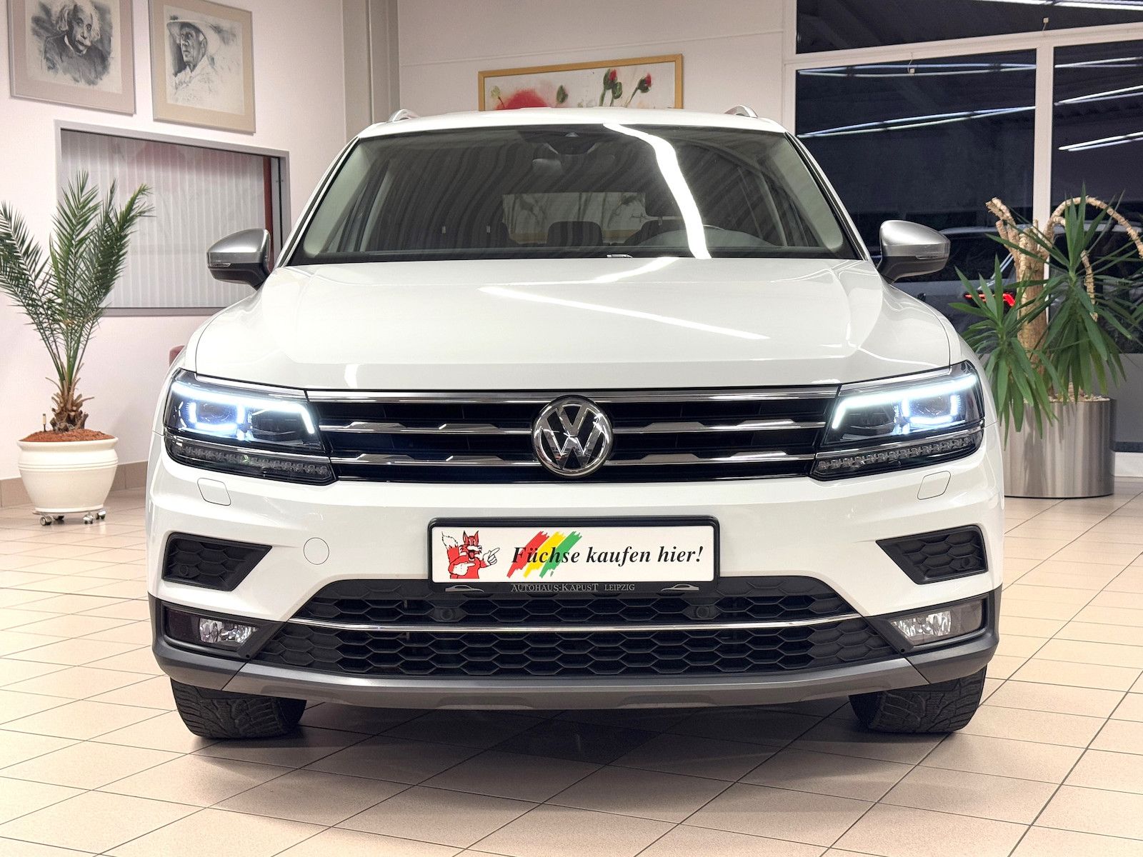 Fahrzeugabbildung Volkswagen Tiguan Allspace 4M /7-Sitze/ACC/Spur/VZE/Ahk
