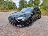 Audi RS3 2.5 TFSI S Sportback Nahezu Voll;  280km/h