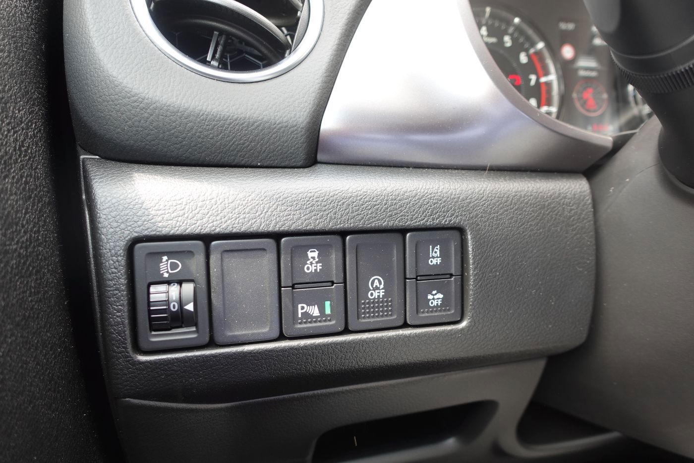 Fahrzeugabbildung Suzuki Vitara 1.4Hybrid Club Navi, Kamera,PDC,LED