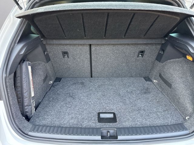 Arona FR 1.0 TSI DSG *Navi/LED/AHK/PDC/FullLink*