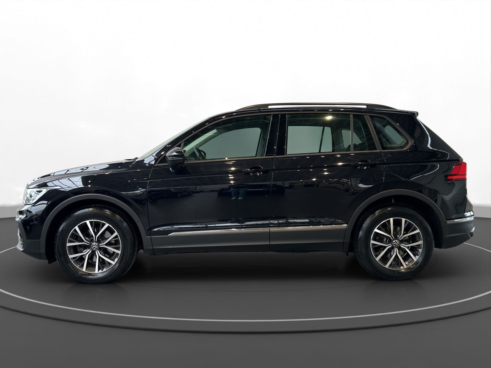 Volkswagen Tiguan 2.0 TDI DSG Life AHK Navi Kamera ergo SH foto 3