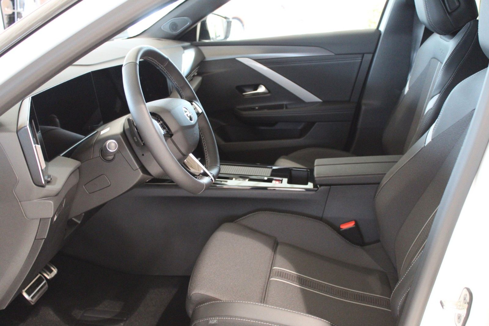 Fahrzeugabbildung Opel Astra L Sports Tourer GS AHK*Navi*Kamera*Autom.