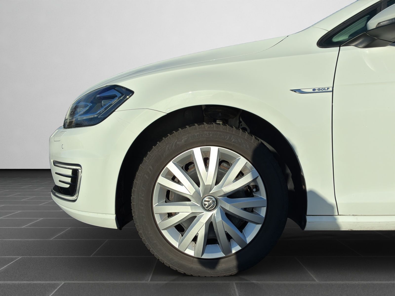 Volkswagen Golf - Bild 9