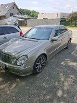 Mercedes-Benz Mercedes e clas w211-320 - Mercedes-Benz 320 aus 2004