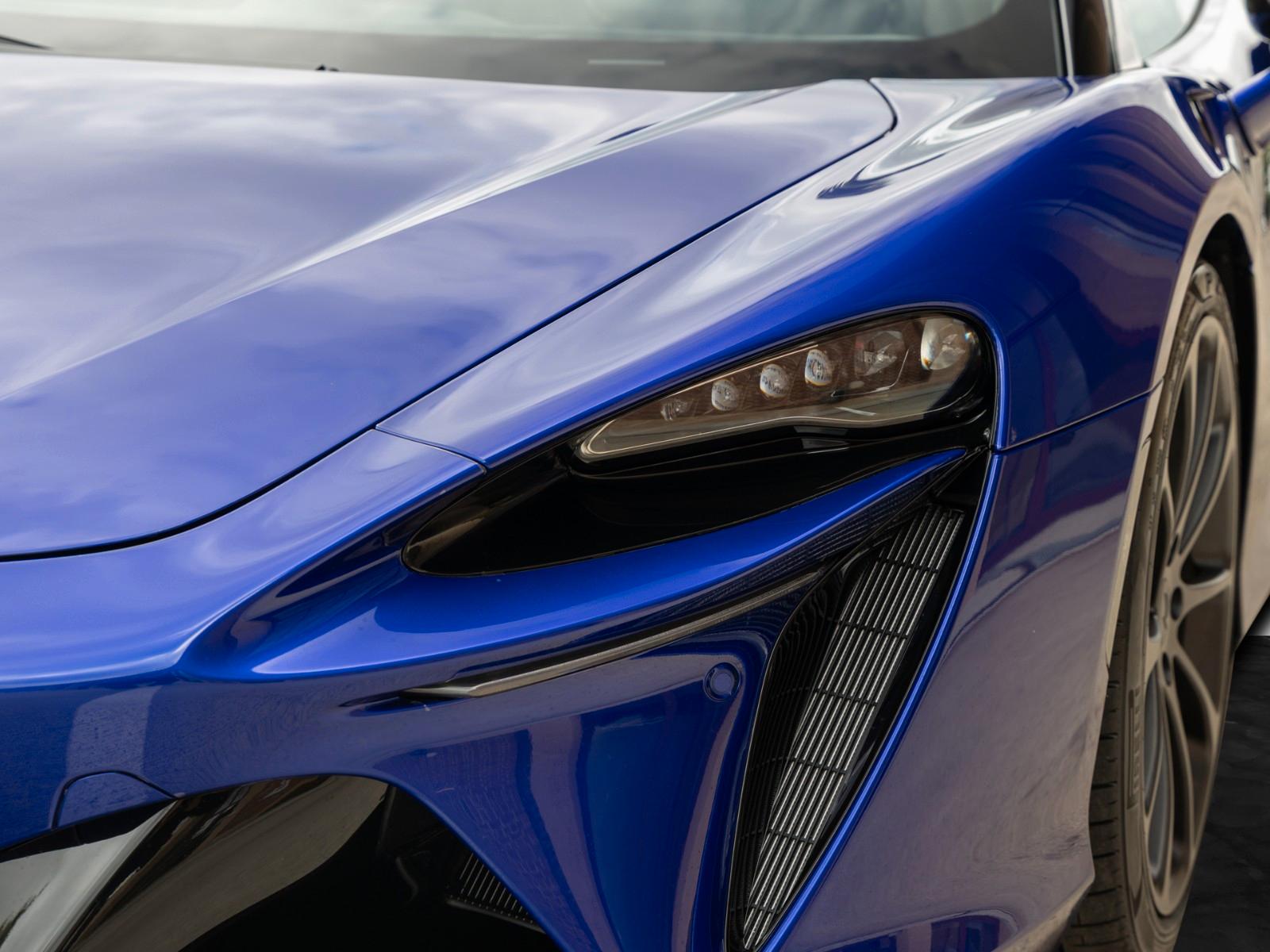 McLaren Artura Spider | Tanzanite Blue