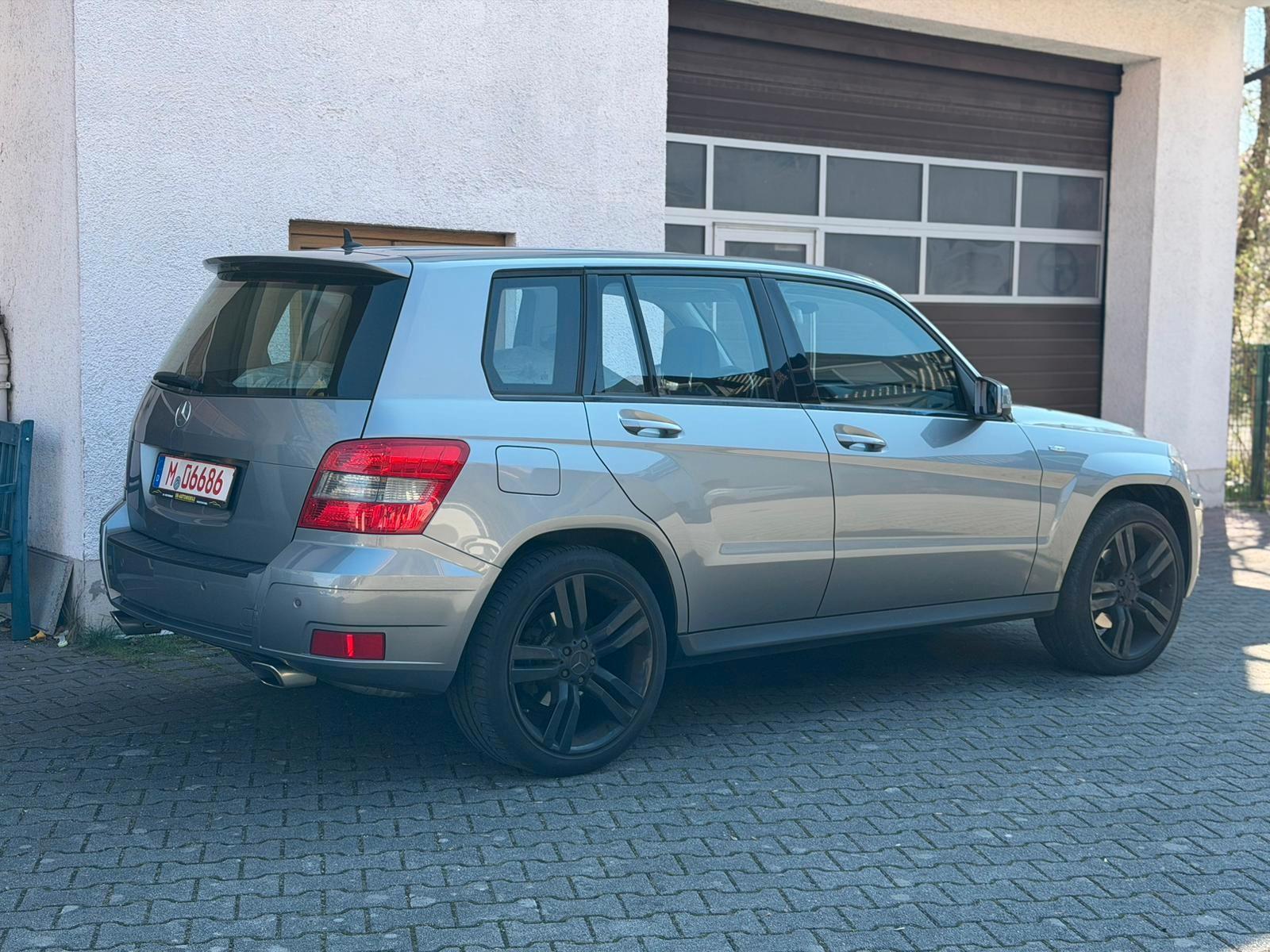 Mercedes-Benz GLK  200 CDI Automat.EURO 5 //