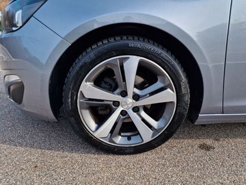 Peugeot 308 - 4