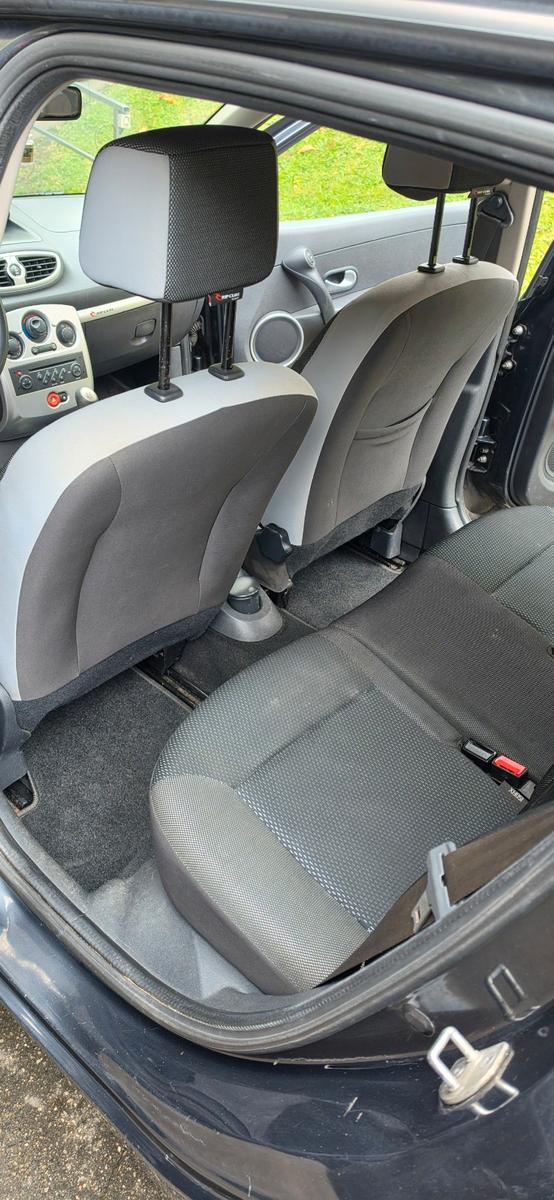 Renault Clio 2009 — photo 11
