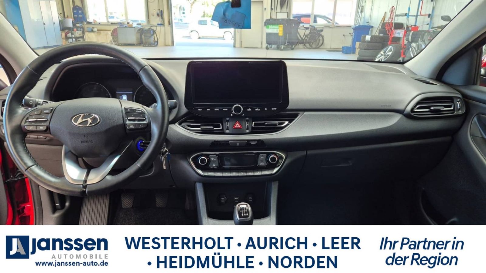 Fahrzeugabbildung Hyundai i30 Kombi TREND