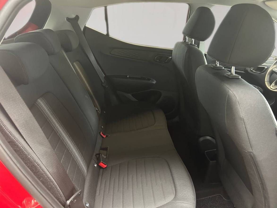 Fahrzeugabbildung Hyundai i10  Intro Edition