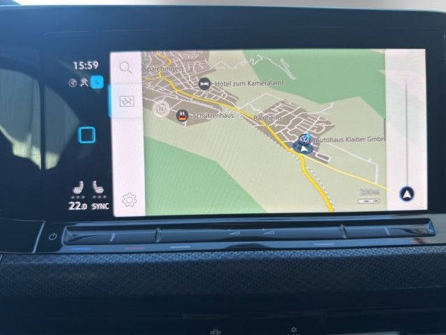 Golf VIII United 1.5 eTSI DSG NAV+LED+ACC+HARMAN