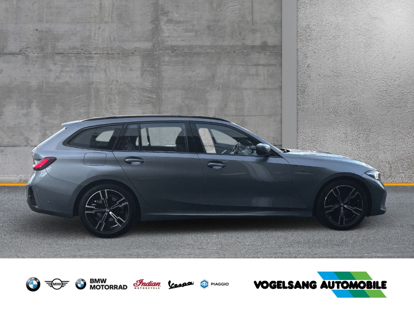 Fahrzeugabbildung BMW 318 iTouring,M Sport,HeadUp,Rückfahrk.,DrivingAs