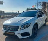 Mercedes-Benz Mercedes-benz GLA 220 d Automatic 4Matic Premium - Mercedes-Benz GLA 220 Kombi Gebrauchtwagen