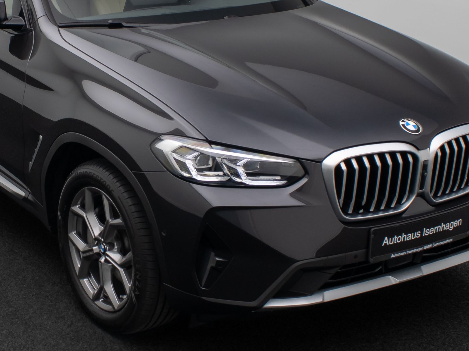 Fahrzeugabbildung BMW X3 xD30d Sport AHK DAB 360° Komfort Leder 19Zoll