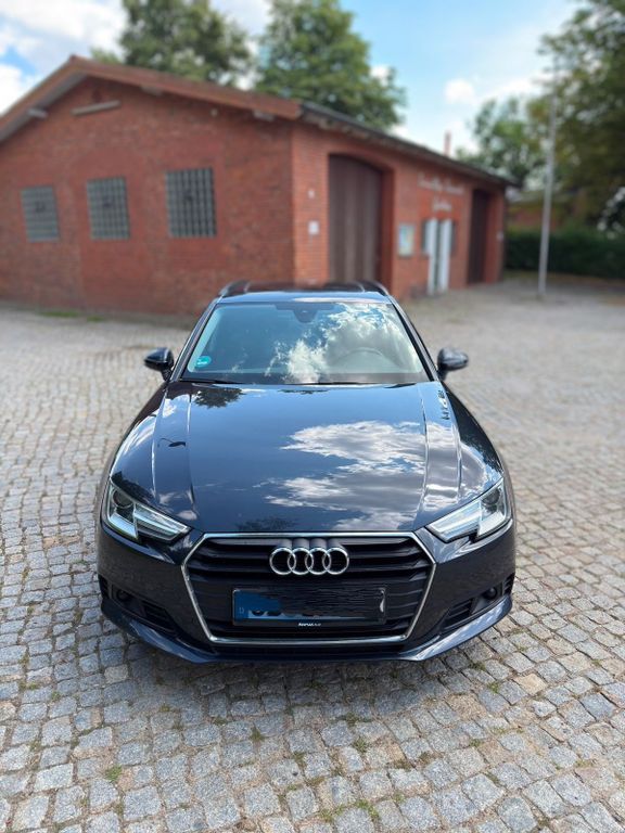 Image of Audi A4