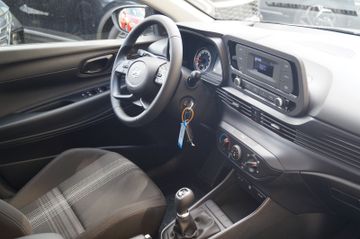 Hyundai Bayon 1.2 KLIMA-TEMPOMAT-DAB RADIO-