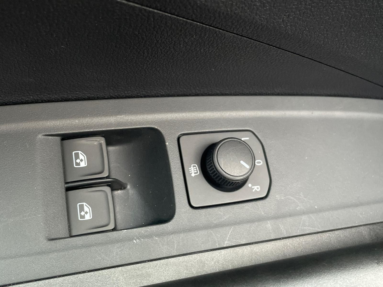 Fabia Essence Metallic