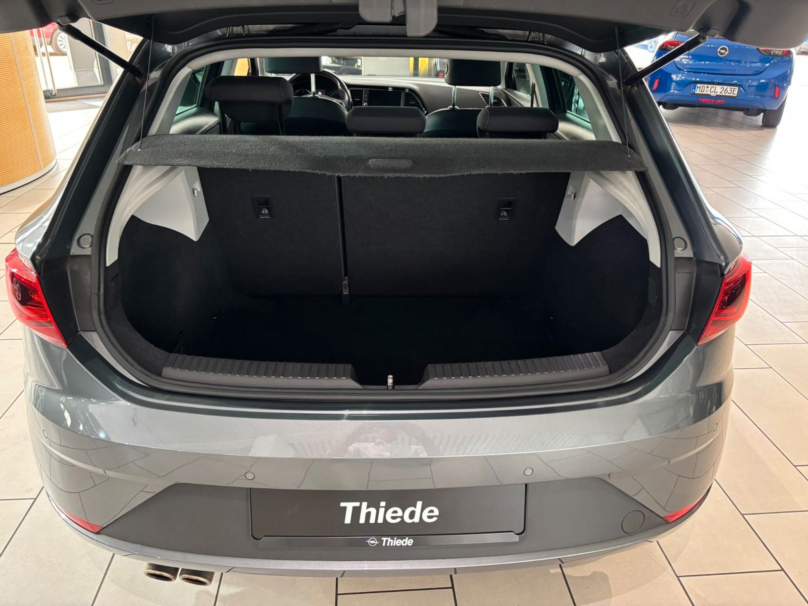 Fahrzeugabbildung SEAT Leon FR 2.0TDI DSG/ACC/SHZ/ALLWETTER