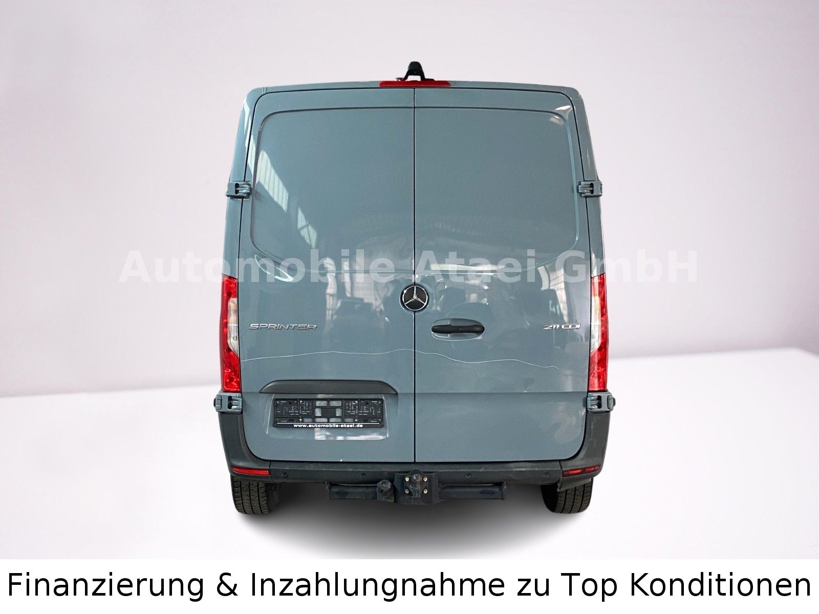 Fahrzeugabbildung Mercedes-Benz Sprinter 211 Plus Paket AHK+ KAMERA+ MBUX (8189)