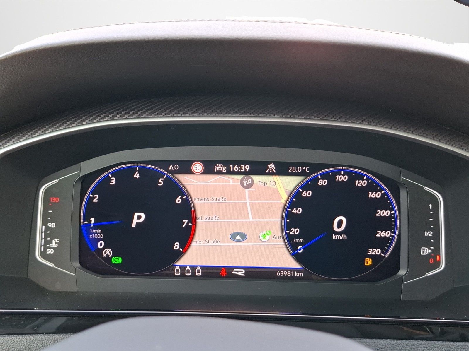 VW Arteon 2.0 TSI R 4Motion DSG / ABT / LEDER / AHK - Image 12