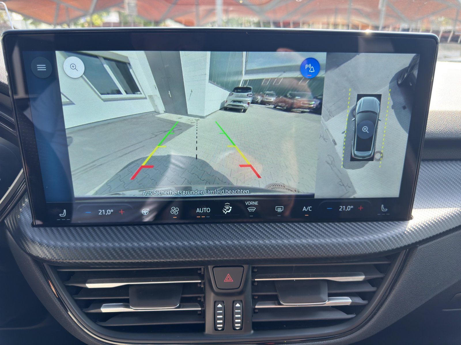 Fahrzeugabbildung Ford Kuga 2.5 FHEV ST-Line X Aut./AHK/ACC/KAMERA/NAVI