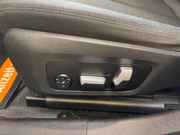 BMW 318d Touring  *1.HAND*19%MWST.*PANO*NOTRUFSYSTEM