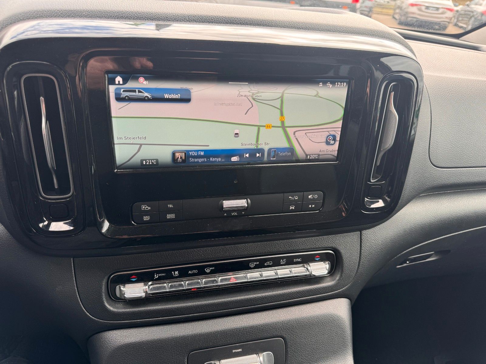 Fahrzeugabbildung Mercedes-Benz Vito 119 CDI Tourer Select DISTRONIC LED AHK2,5t