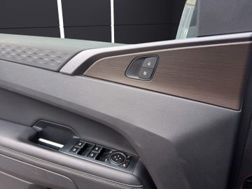 Volkswagen Amarok - 12