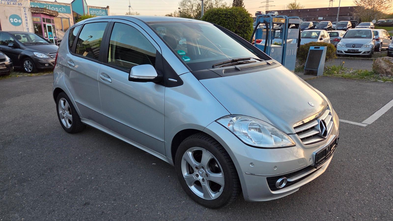 Mercedes-Benz A 180  SERVICE & TÜV NEU