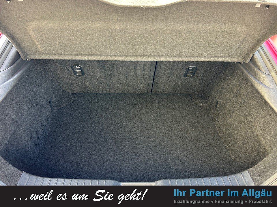 Fahrzeugabbildung Mazda 3 SKY-G 150 6AG SELECTION NAV+KAMERA+LED+18ZOLL+