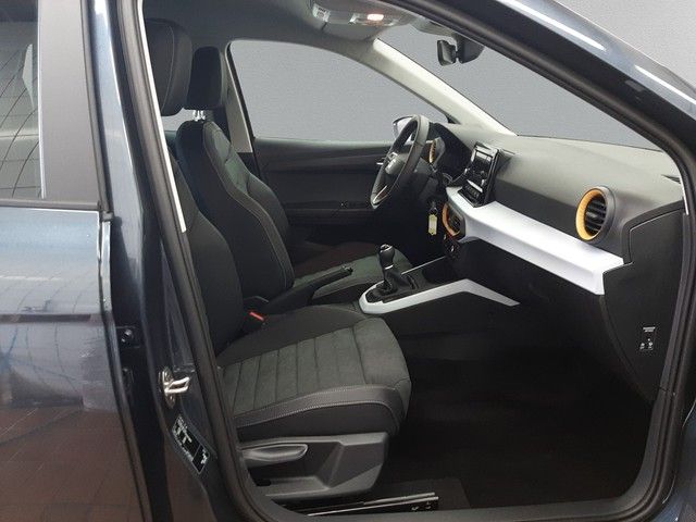 Fahrzeugabbildung Seat Arona Style 1.0TSI LED SitzHz 18"Alu Klimaaut.