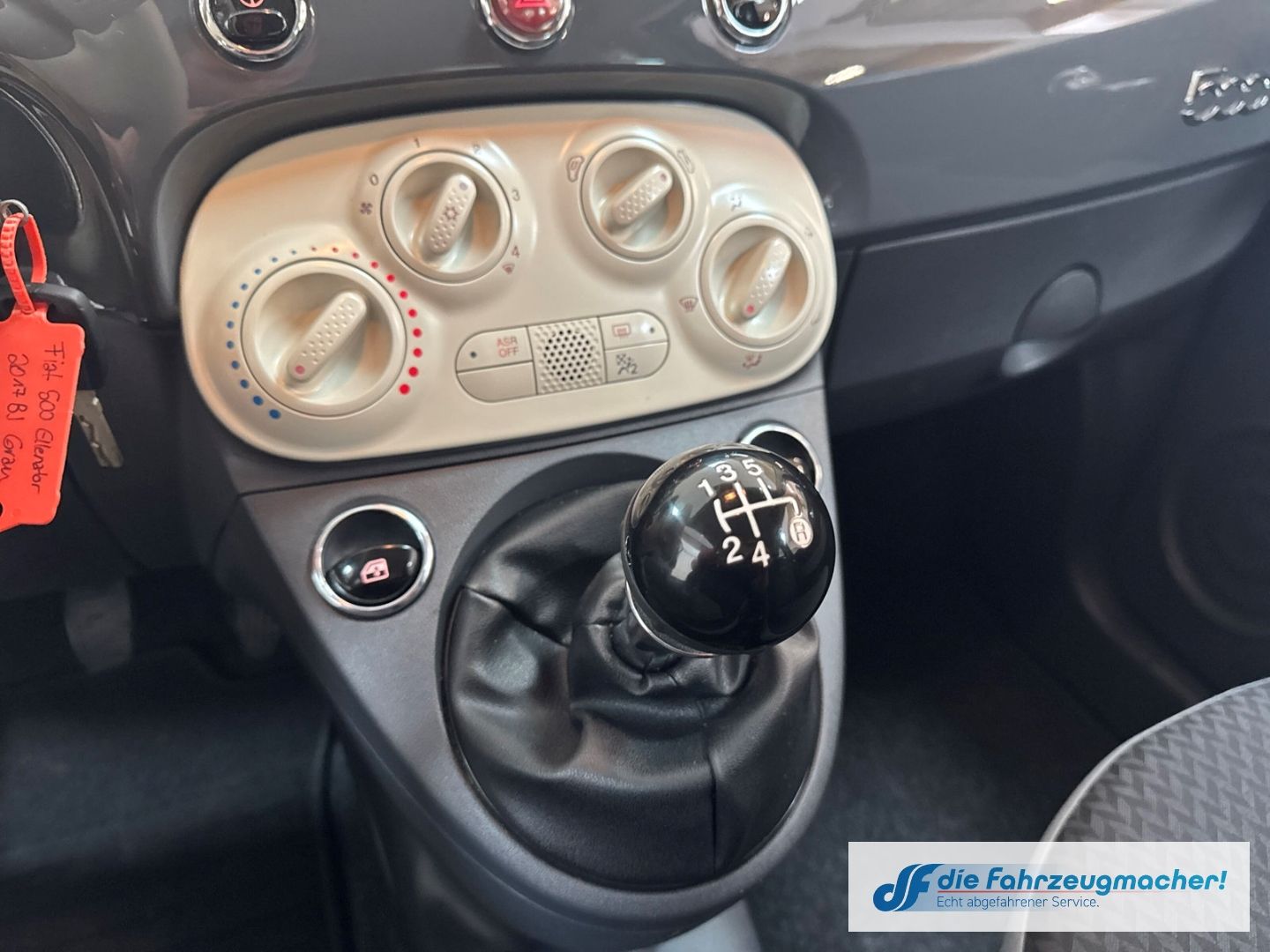 Fahrzeugabbildung Fiat 500 Pop Star Ellenator - Auto fahren ab 16
