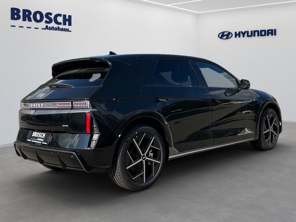 Fahrzeugabbildung Hyundai IONIQ 5 (MY25) 4WD N-LINE NAV+CARPLAY+SHZ+MATRIX