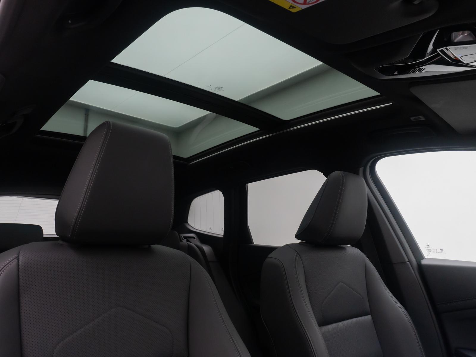 BMW X1 sD18d xLine Panorama 360° HUD DAB AHK Komfort, миниатюра 29