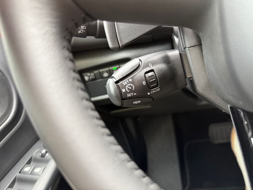 Fahrzeugabbildung Citroën C5 Aircross Hybrid 225 e-EAT8 MAX
